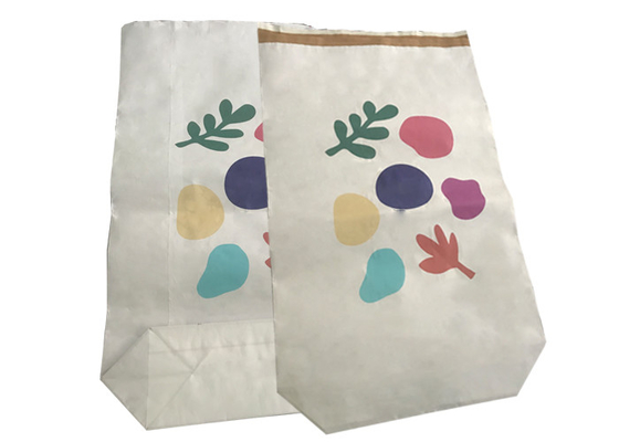 L'engrais industriel fait sur commande d'urée de sacs en papier renvoie le sac 25kg d'engrais d'étoile d'annonce